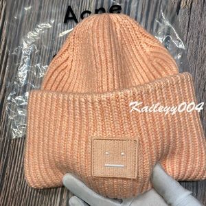 Acne Studios Beanie white.